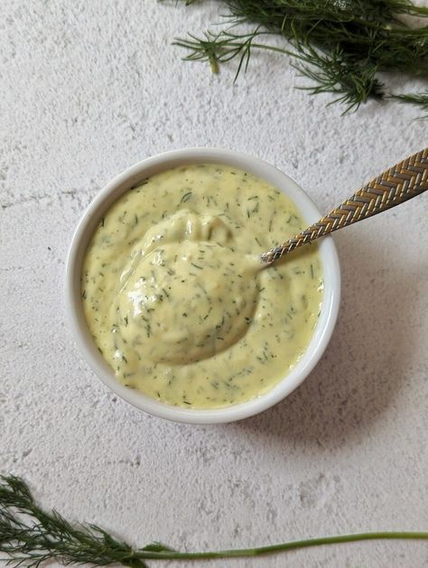 Dill Aioli Recipe, Lemon Dill Aioli Recipe, Dill Aioli, Homemade Aioli, Dill Dip, Zesty Sauce, Salsa Recipes, Aioli Recipe, Lemon Dill