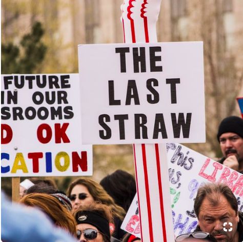 Picket Signs Protest, Funny Strike Signs, Nurse Strike Picket Signs, Strike Signs For Nurses, Strike Posters For Teachers, Teacher Protest Signs Funny, Union Strike Signs, Strike Signs For Teachers, Education Strike Signs