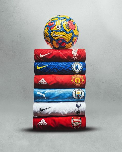 Football Teams Wallpaper, Premier League Background, Premier League Wallpapers, Premier League Design, Football Player Drawing, Premiere League, Football Motivation, Retro Games Wallpaper, Bayer Munich