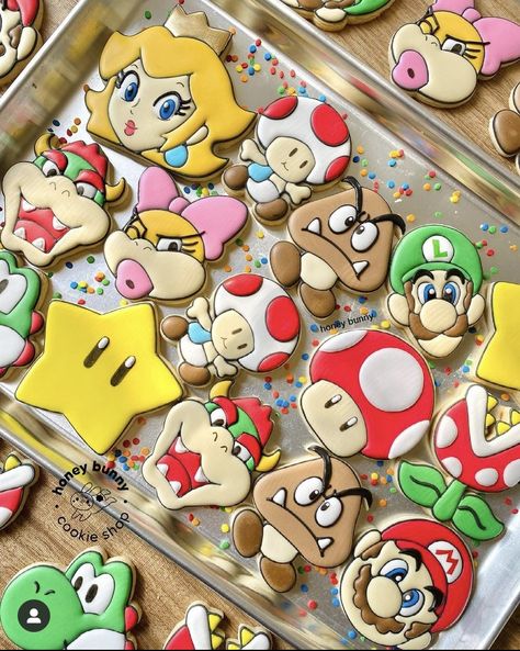 Mario Birthday Party Cookies, Princess Peach Sugar Cookies, Princess Peach Cookies Decorated, Mario Bros Cookies Decorated, Super Mario And Princess Peach Party, Super Mario Bros Cookies, Princess Peach Cookies, Mario Sugar Cookies, Princess Peach Party Ideas