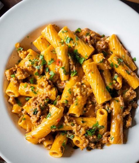 Cajun Andouille Sausage Pasta, Andouille Sausage Pasta, Cajun Sausage Pasta, Cajun Sausage, Houses Mansions, Cajun Pasta, Pasta Noodle Recipe, Spicy Noodles, Andouille Sausage