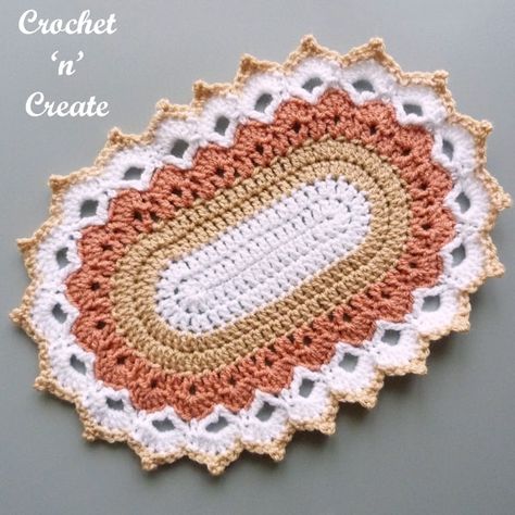 Easy Crochet Doily, Free Doily Patterns, Crochet Oval, Placemat Patterns, Crochet Beginners, Crochet Placemat, Crochet Potholder Patterns, Crochet Placemat Patterns, Crochet Mat