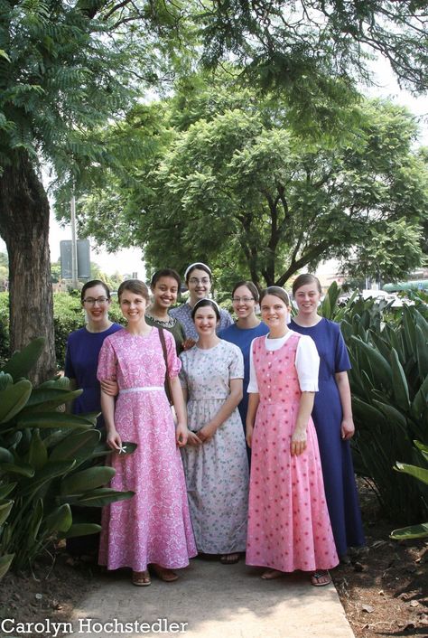 What South Africa Taught Me (Musings of Bri) - briana-thomas.com  #brianathomas #southafrica Mennonite Dress, Briana Thomas, Cape Dresses, Farm Fashion, Prairie Dresses, Plain People, Conservative Dresses, Plain Clothes, Simple Dressing