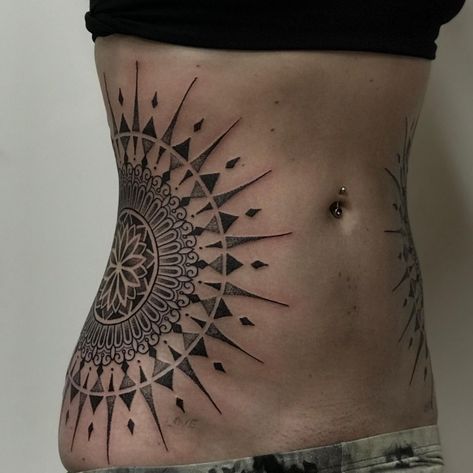 Waist Tattoo, Upper Thigh Tattoos, Spiral Tattoos, Geometric Mandala Tattoo, Waist Tattoos, Henna Inspired Tattoos, Torso Tattoos, Girls Tattoo, Body Tattoo