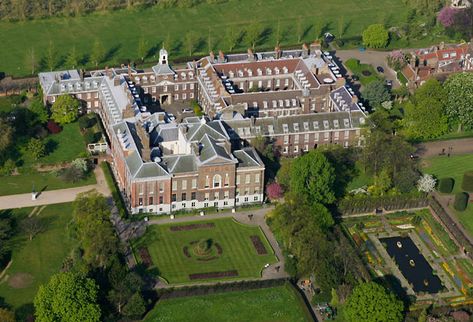 ROYALTY: Kate and Williams Kensington Palace home in London   Apartment 1A Inside Kensington Palace, Kensington Palace Apartments, Nottingham Cottage, Anmer Hall, London Residence, Palace London, Prinz Harry, Kensington Gardens, Clarence House