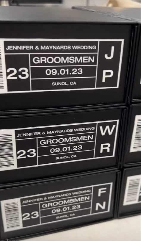 #groomsmen #brideandgroom #aesthetic #proposalbox #nike #wedding #weddingplanning Men’s Proposal Boxes, Nike Groomsmen Proposal, Purposal Ideas, Groomsmen Proposal Box Ideas, Nike Wedding, Jordan Gift, Groomsmen Shoes, Groom Box, Groomsmen Boxes