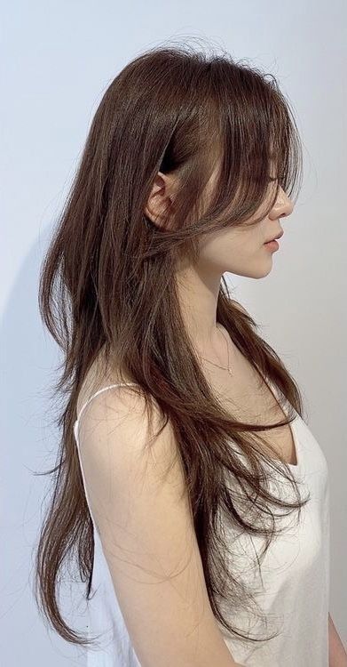 Corte de pelo Korean Long Hair, Haircut Style, Hair Inspiration Long, Fabulous Hair, Hairstyles For Layered Hair, Trendy Hairstyle, Wolf Cut, Shot Hair Styles, Hair Stylies