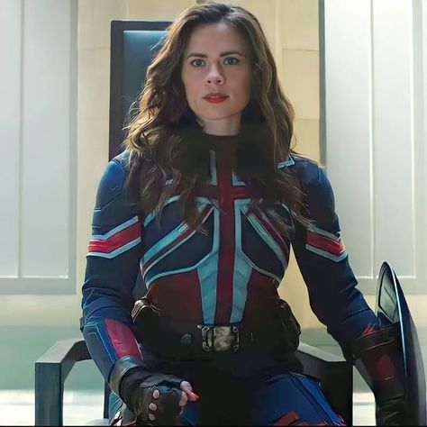 Captain Carter UK Defender ⚔🇬🇧 on Instagram: "There are rumors that Marvel Studios will develop a Captain Carter solo movie, although it has some good directors, I thought of Michael Bay directing the Captain Carter solo movie, he is a very explosive man and that makes the movies he directs sensational. Peggy Carter is being voiced by Hayley Atwell, who lived the character in the Captain America films. Atwell has already revealed his excitement about being in the production, even if it's just Captain America Peggy, Captain Carter, Marvel Heroines, Michael Bay, Hayley Atwell, Peggy Carter, Agent Carter, Marvel Cosplay, Marvel Entertainment