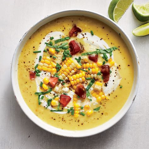 Enjoy a tasty and delicious meal with your loved ones. Learn how to make Summer Corn Soup & see the Smartpoints value of this great recipe. Summer Corn Soup, Soup Summer, Summer Soup Recipes, Corn Soup Recipes, Weight Watchers Soup, Summer Soup, Corn Soup, Summer Corn, Healthy Soup Recipes