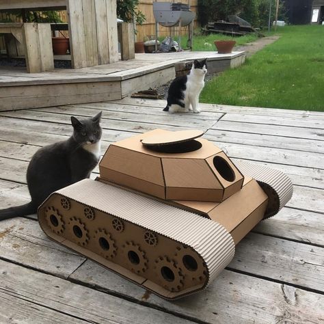 90 Likes, 10 Comments - LudiPuss (@ludipuss) on Instagram: “CatTank cardboard is coming along! Shredder is almost annoyed he has to share! Would you rather…” Cardboard Tank, Cardboard Cars, Paper Tanks, Cardboard Dollhouse, Cardboard Cat House, Take Over The World, Diy Tank, Diy Cat Toys, Cardboard Box Crafts