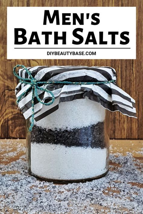 Diy Bath Products To Sell, Bath Salt Container Ideas, Diy Spa Basket, Bath Salts Packaging Ideas, Bath Salt Labels, Spa Gift Basket Ideas, Diy Bath Salts With Essential Oils, Bath Salt Recipe, Bath Salts Diy Recipes