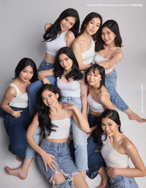 Aiah Bini, Bini Stacey, Bini Jhoanna, Group Photo Poses, Group Photoshoot, Album Cover Wallpaper, Album Cover Wallpaper Collage, Abs Cbn, Pretty Brunette