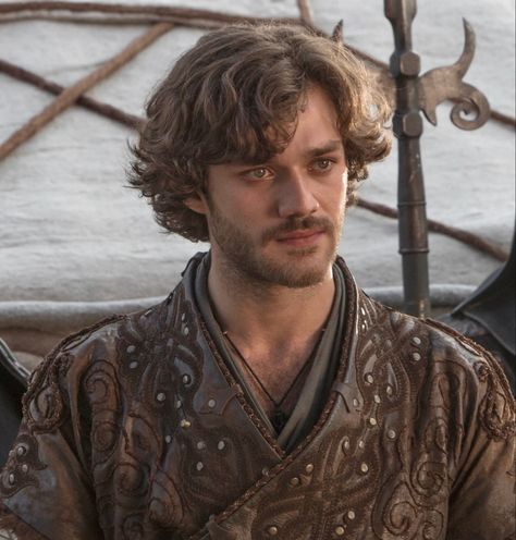 Lorenzo Richelmy Marco Polo, Medieval Face Claim Male, Medieval Face Claim, Lorenzo Richelmy, Medieval Prince, Narnia 3, Game Of Thrones Art, The Dancer, Marco Polo