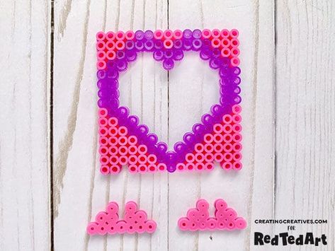 Perler Bead Heart, Bead Craft Ideas, Pony Bead Projects, Bead Frames, Red Ted Art, Bead Heart, Hamma Beads Ideas, Pearl Beads Pattern, Easy Perler Beads Ideas