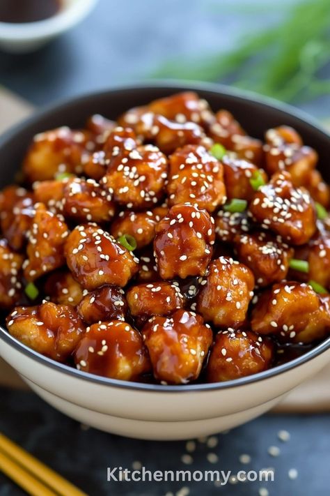 Craving something flavorful and delightful for dinner tonight? Sesame Chicken might just be the perfect choice! Fun Lunch Ideas, Protein Dinner Ideas, Fast Dinner Ideas, Easy Fast Dinner Recipes, Chicken Chinese, Sesame Chicken Recipe, Fast Dinner Recipes, Chinese Cooking Recipes, Chicken Sandwich Recipes