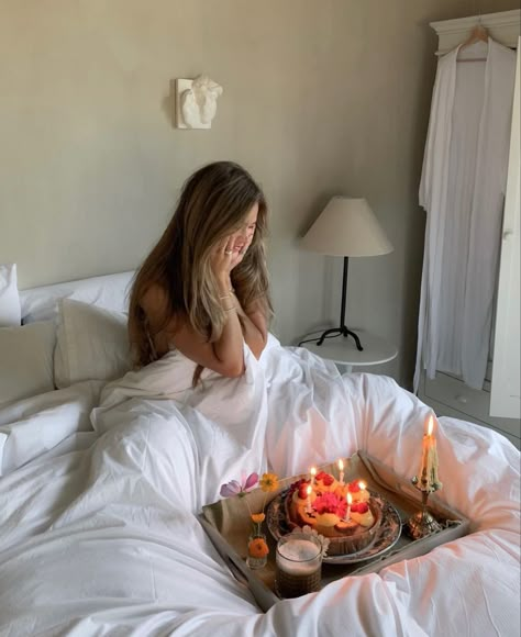 Aesthetic, home, birthday, morning, vintage, lifestyle Bday Vibes, Suprise Birthday, Birthday Morning Surprise, Birthday Morning, Bday Pics, Birthday Aesthetic, 34th Birthday, Birthday Breakfast, 26th Birthday