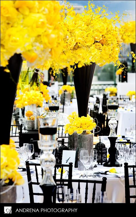 Black Vases, Wedding Reception Themes, Batman Wedding, Yellow Wedding Theme, White Weddings Reception, Flower Centerpieces Wedding, Yellow Wedding, Black And Yellow, Flower Centerpieces