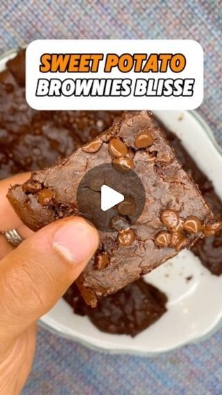 Youssef Maazami (KineleVital⚡️) on Instagram: "You wouldn’t believe your eyes👀
These are the healthiest brownies ever!

✅The steps for preparing the healthiest brownies ever:

1. Add in a bowl:
-1 cup sweet potato puree 
-3/4 peanut butter 
-1/2 cup cocoa powder
-3/4 cup maple syrup 
-2 eggs
-3/4 cup dark chocolate chips 

2.Mix everything until smooth and place the mixture on parchment paper

3.Bake it in the oven at 200 degrees Celsius for 35-40min

4.Enjoy your meal🤤

#brownies #brownie #sweetpotato #sweetpotatoes #peanutbutter #darkchocolate #maplesyrup #healthyfood #healthydessert #dessert #glutenfree #dairyfree #easyrecipes #fyp #foryou #foryoupage #canada #montreal #usa #nyc #uk #england #london #australia #newzealand" Sweet Potato Brownies 4 Ingredients, Sweet Potato Brownies Almond Flour, Protein Sweet Potato Muffins, Sweet Potato Protein Brownies, Sweet Potato Paleo Brownies, Sweet Potato Brownies, Protein Brownies, Healthy Brownies, Potato Puree