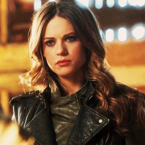 Nikita Tv Show, Alexandra Udinov, Lyndsy Fonseca, Jerome Valeska, Jesse Lee, Marvel Xmen, Female Character Inspiration, Face Characters, Female Actresses