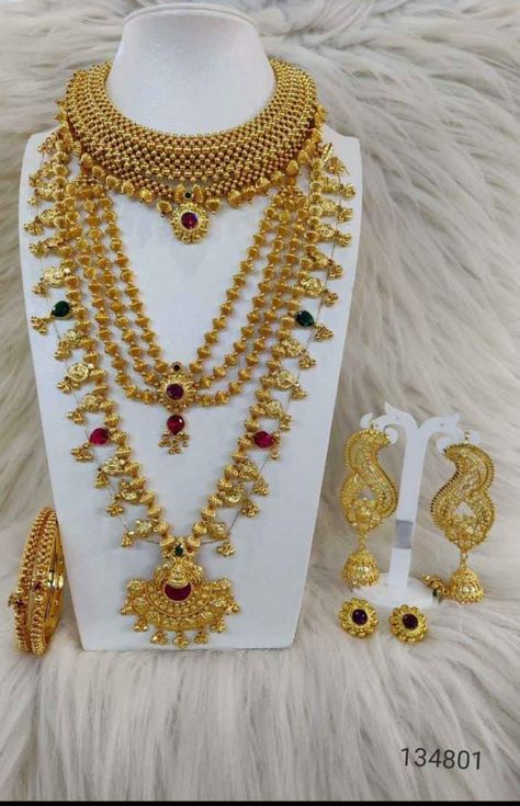 Marathi Wedding Jewellery, Maharashtrian Bridal Jewellery, Marathi Gold Jewellery, Traditional Marathi Jwellery, Traditional Jewelry Maharashtrian, Marathi Jewellery Traditional, Maharashtrian Bride Jewellery, Lehenga Necklace, Rani Har Gold