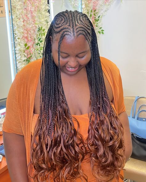 Feed ins with French curls😮‍💨😍 • Style: Small Fulani French curls * * * * * #labraider #californiabraider #losangelesbraider #hollywoodbraider #braiderspage #knotlessbraids #beverlyhillsbraider #frenchcurlsbraids #frenchcurls #frenchcurlbraids #goddessbraids #blackgirlmagic #hairinspo French Curls, Feed Ins, French Curl, Box Braids Hairstyles For Black Women, Quick Braided Hairstyles, Feed In Braid, Fulani Braids, Curl Styles, Boho Aesthetic