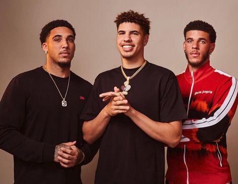 Ball Brothers, Liangelo Ball, Pretty Flacko, Basketball Baby, Ball Aesthetic, Lonzo Ball, Gilbert Blythe, Lamelo Ball, Nba Pictures