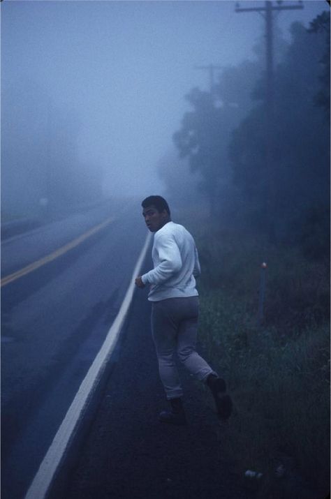 Muhammad Ali training, 1974. Muhammad Ali Training, Muhammad Ali Wallpaper, I Know The Truth, Boxing Posters, Muhammed Ali, Boxing History, Mohammed Ali, Manny Pacquiao, Ayat Quran