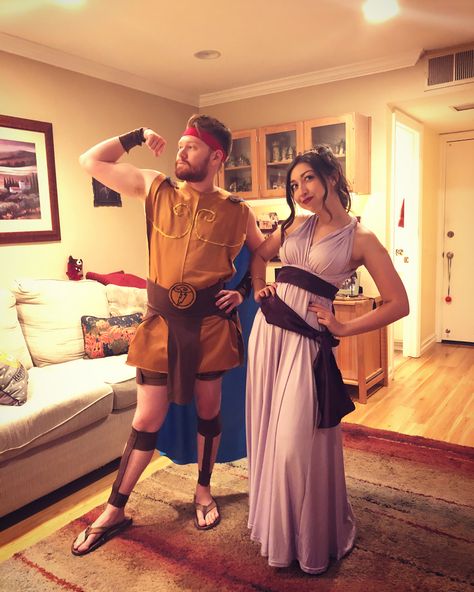 Hobbit Couples Costume, Couple Custome Halloween, Zeus And Hera Costume, Hurcles And Meg Costume, Greek Costume Couple, Extravagant Halloween Costumes, Hercules And Meg Couples Costume, Fairy Tale Couples Costumes, Meg And Hercules Costume Diy