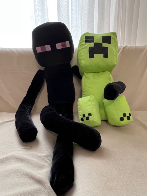 Minecraft Plushies, Minecraft Animals, Minecraft Toys, Diy Minecraft, Hedgehog Movie, Cute Squishies, Minecraft Memes, Minecraft Fan Art, Cute Stuffed Animals