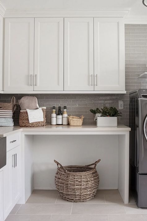 Modern laundry rooms are all about efficiency and elegance. Discover designs that redefine functionality while looking chic. Tap into this world of inspiration today! 🚀👗 Side By Side Washer Dryer, Laundry Room Pantry Combo, Smart Laundry Room, Stacked Washer And Dryer, Washer Dryer Laundry Room, Laundry Room Pantry, Laundry Room Update, Laundry Cabinets, Dream Laundry Room