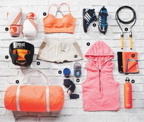 Boxing workouts sculpt strong arms and abs—and make you feel like a badass. Punch up your routine with the best gear. Boxing Workout Routine, Boxing Workouts, Outfit Dance, Gym Bag Essentials, Arms And Abs, Workouts For Teens, Boxing Girl, Strong Arms, Bag Essentials