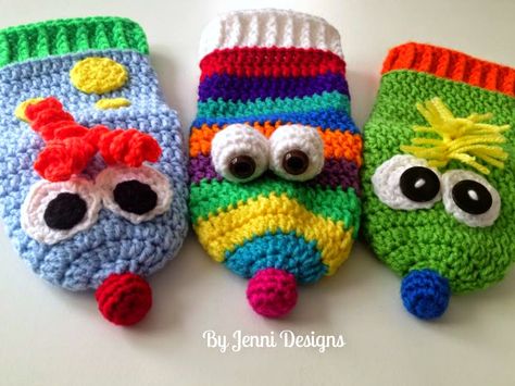 [Free Pattern] Use Up Scrap Yarn And Make Some Fun Puppets Every Kid Will Love - Knit And Crochet Daily Animal Hand Puppets, Finger Puppet Patterns, Glove Puppets, Puppet Patterns, Crochet Mittens, Crochet Gloves, Finger Puppets, Hand Puppets, Crochet For Kids