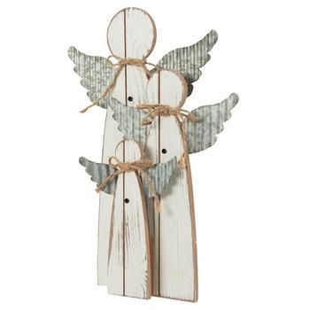 raditional with a luxurious twists Wooden Angels Diy, Wooden Angels Rustic, Rustic Angels, Cozy Christmas Table, Christmas Fence, Wood Angels, Wooden Angel Wings, Primitive Angels, Christmas Dining Table Decorations