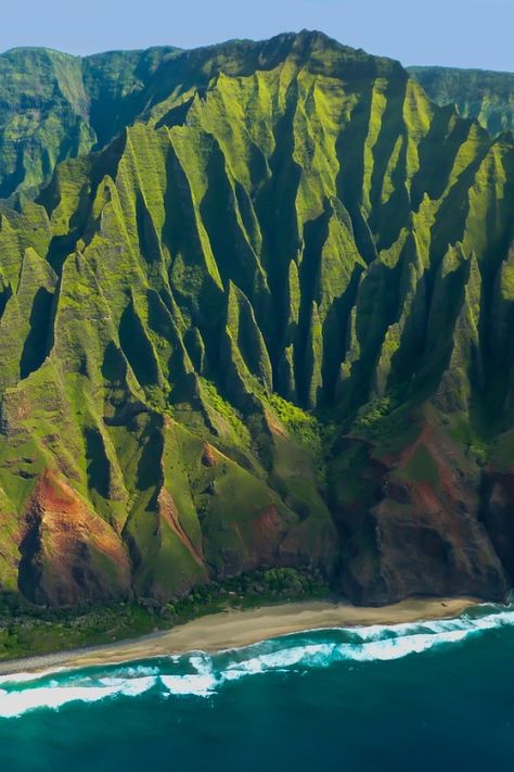 (via the absolute PHOTO blog…) Na Pali Coast, Napali Coast, Magic Places, Beach Pink, Kauai Hawaii, Hawaii Travel, Kauai, Seychelles, Mauritius