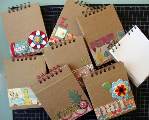 Chipboard Projects, Bind It All, Reuse Recycle Repurpose, Binding Machine, Bookmaking, Mini Notebooks, Diy Notebook, Decorate Notebook, Handmade Journals