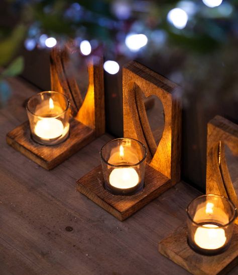 Small Wooden Gift Ideas, Wooden Tealight Holder, Wooden Tealight Candle Holders, Wood Tea Light Holder, Wood Pillar Candle Holders, Tea Light Candle Holders, Tea Candle Holders, Wood Projects That Sell, Tea Light Holders