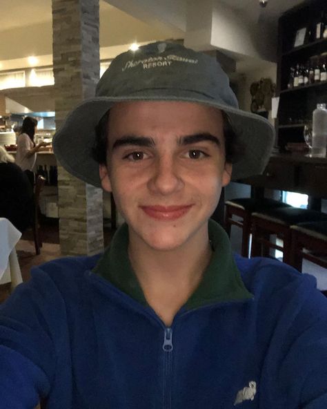 Instagram post by Jack Dylan Grazer • Jan 17, 2020 at 5:45am UTC Jack Dylan Grazer Cute, Girl Code Quotes, Jack Dylan Grazer, Jack Finn, Funny Birthday Meme, Anne Taintor, Katt Williams, Jack G, Drunk Humor