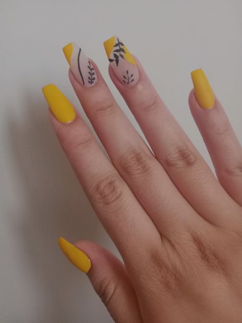 Mustard Yellow Nail Art, Mustard Nails Design, Mustard Yellow Nails, Yellow Nail Art, Nails Aesthetic, Yellow Nails, Prom Nails, Valentine's Day Nails, Best Acrylic Nails