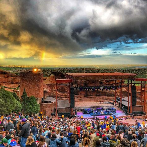 Red Rocks Park Amphitheatre season. Red Rocks Ampitheater, Red Rocks Amphitheater, Colorado Photos, Concert Venues, Life Vibes, Red Rock Amphitheatre, Concert Venue, Red Rocks, Country Concerts