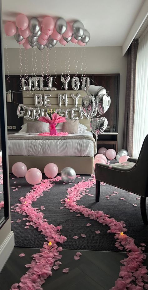 Decorated Room For Girlfriend, Gf Proposal Ideas, Girlfriend Proposal, Will You Be My Girlfriend, Romantic Room Surprise, Decorated Room, Cute Anniversary Gifts, Birthday Room Decorations, Cute Date Ideas