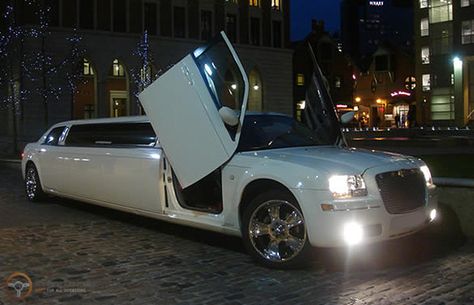 Do you belong to the city of London & have to book a car for an urgent visit to a birthday party? Don’t get frustrated if the time is running out in your search for best luxury car that would take you to the occasion in no time.For more details, please visit http://goo.gl/EhiWmR White Limo Wedding, Couple In Limousine Aesthetic, Chrysler C300, Party Limousine, Fancy Limousine, Wedding Limo Service, Hummer Limo, Black Limousine, Wedding Limo