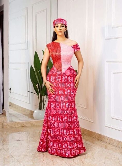 African Dresses For Women Classy Kitenge, Beaded Ankara Dress, Trending Ankara Gowns, Ankara Asoebi, Luxury Gown, African Luxury, Ankara Dress Designs, Robes Glamour, Kente Dress