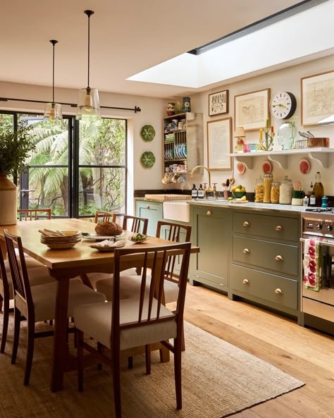 A colourful Notting Hill townhouse that is a dexterous blend of English maximalism and Eastern influences | House & Garden Townhouse Interior, Acrylic Coffee Table, London House, Kitchen Extension, Maximalism, Kitchen Diner, Notting Hill, House On A Hill, Kitchen Dining Room