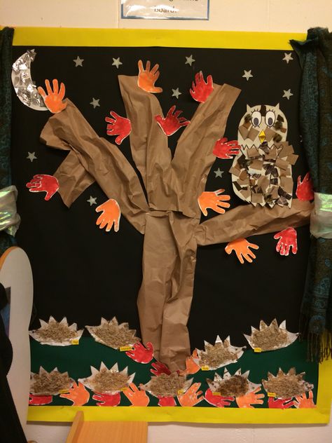 Autumn display at nursery -  Hedgehogs made from shredded wheat and glue. Owl collage and moon collage. Children's handprints Autumn Tree Display Eyfs, Autumn Wall Display, Autumn Display Board Eyfs, Autumn Classroom Display, Autumn Display Boards Nursery, Autumn Display Eyfs, Autumn Display Boards, Baby Room Display Boards, Nursery Display Boards