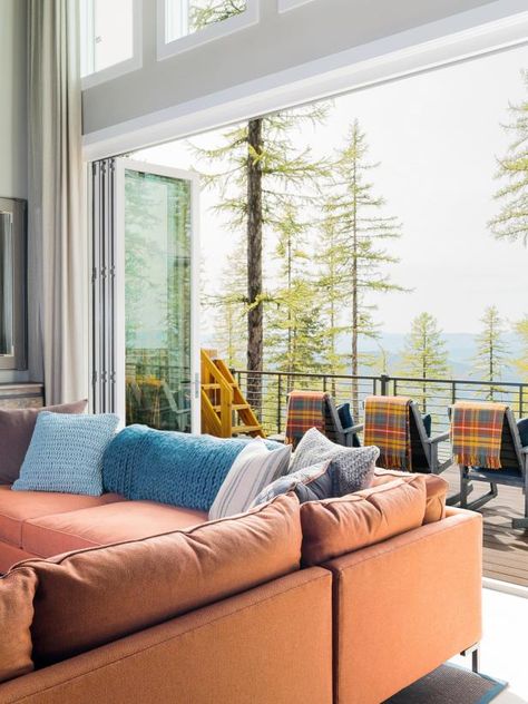 HGTV.com: Tour HGTV Dream Home 2019 | HGTV Dream Home 2019 | HGTV Organic Homes, Hgtv Kitchens, 1920s Interior Design, Tahoe Cabin, Hgtv Dream Homes, Whitefish Montana, Lake Houses, Hgtv Dream Home, Pch Sweepstakes