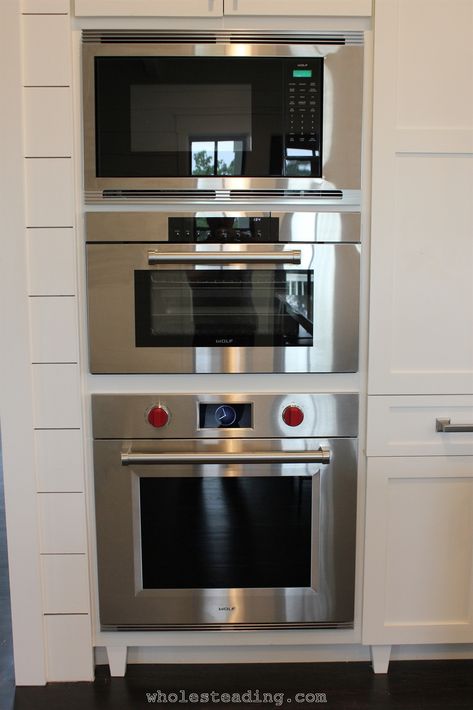 Here's basically what my appliance tower will look like on the range-top side of the kitchen. Wolf Microwave, Convection Steam Oven, and Wall Oven Microwave In The Kitchen, Smeg Appliances, Steam Oven, Microwave In Kitchen, Range Cooker, Oven Cooking, Double Oven, Functional Kitchen, Fun Cooking