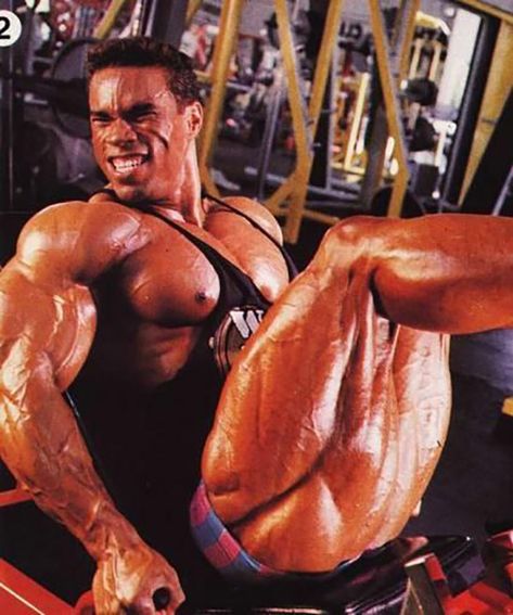 #kevinlevrone #legday #workout #effort #motivation #bodybuilding #legpress Kevin Levrone, Gym Photos, Vitamins And Supplements, Leg Press, Legs Day, Weight Lifting, Portrait Tattoo, Bodybuilding, Vitamins