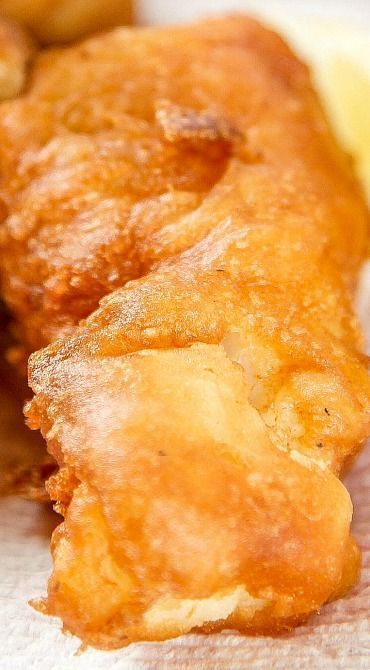 Beer Batter Fish, Beer Battered Fish Recipes, Beer Battered Cod, Battered Cod, Fish Batter, Fish Batter Recipe, Cod Fish Recipes, Beer Battered Fish, Beer Battered