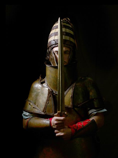 These modern soldiers put Bronze Age armor to the test–how did it hold up? Thematic Analysis, Fashion Design Idea, Arthdal Chronicles, Bronze Age Civilization, Greek Soldier, Fantasy Map Generator, Models For Drawing, Master And Commander, Frank Morrison