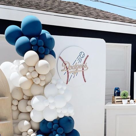 Dodgers Theme Birthday Party, Dodger Party Ideas, Dodger Birthday Party, Dodger Birthday Party Ideas, Dodger Theme Birthday Party, Dodgers Baby Shower Ideas, La Dodgers Birthday Party, Dodger Party, Dodgers Birthday Party